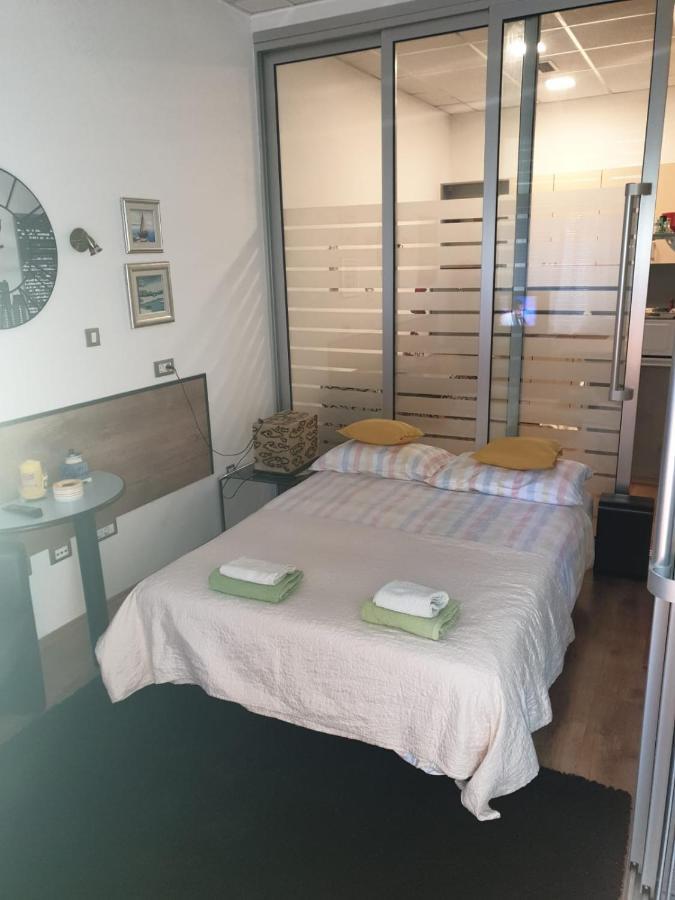 Studio Two Roses Apartment Split Bagian luar foto