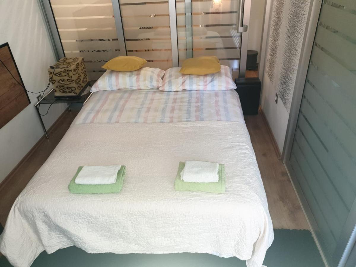 Studio Two Roses Apartment Split Bagian luar foto