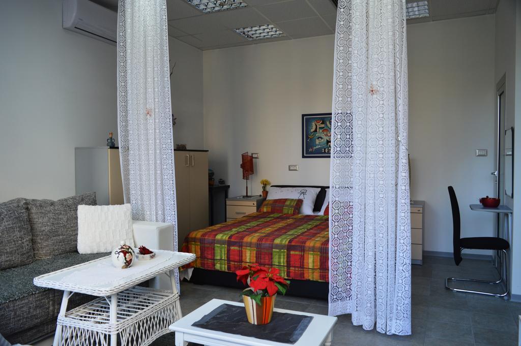 Studio Two Roses Apartment Split Bagian luar foto