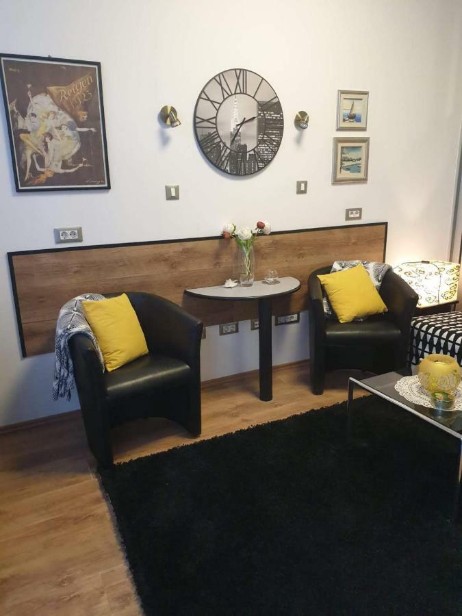 Studio Two Roses Apartment Split Bagian luar foto