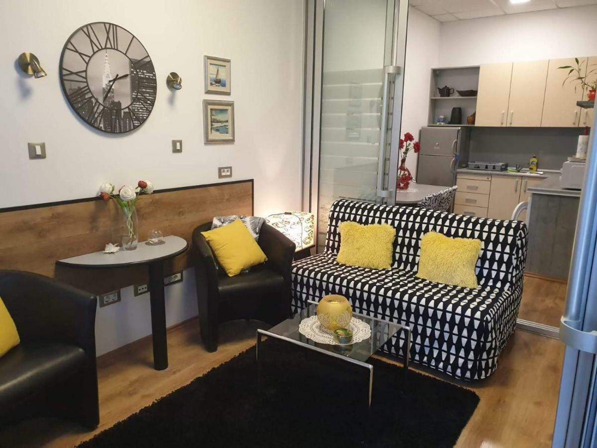 Studio Two Roses Apartment Split Bagian luar foto